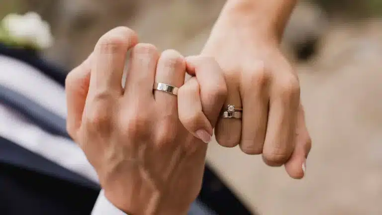 «Ер мен әйелдің одағы»: Тоқаев некеге қатысты мемлекеттің ресми ұстанымын атады