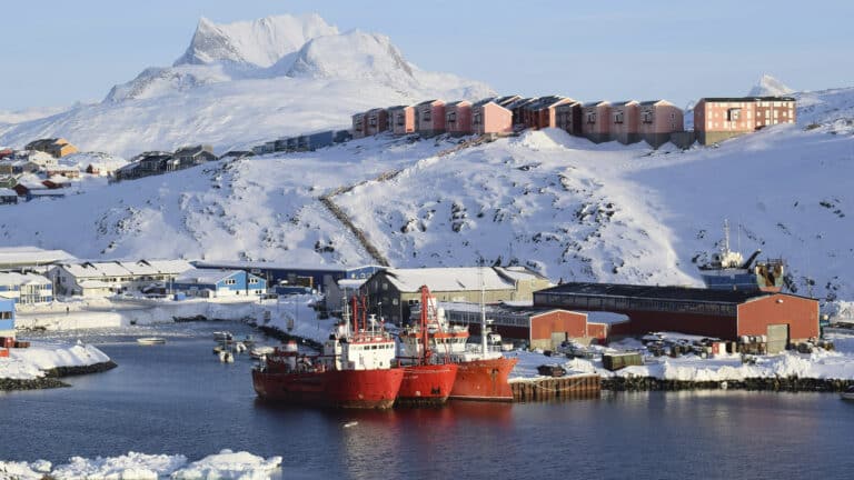 Europe steps in as rift over Greenland grows