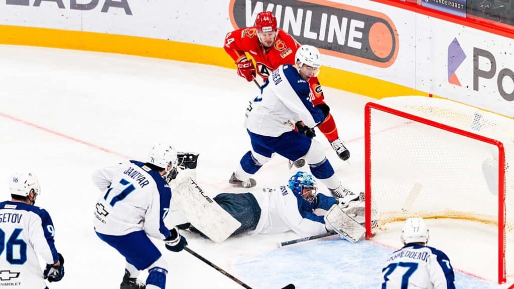 Голкипер Никита Бояркин не раз выручал гостей в этом матче