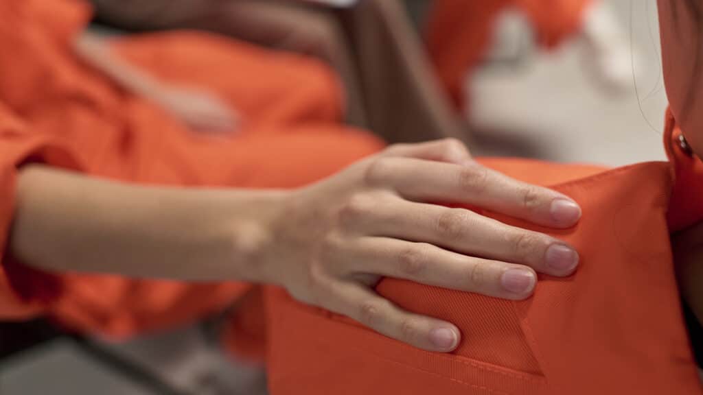 Вышедшей по УДО многодетной матери подарили дом в области Жетысу