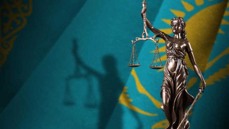 Политолог объяснил, зачем Казахстану новая «более светская» Конституция