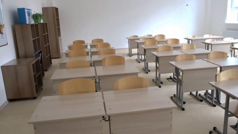 Депутат высказался о попытке покончить с собой в алматинской школе QSI