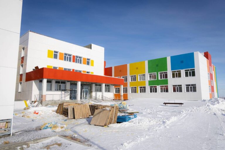 Қостанайда әлі ашылмаған мектептің шатыры құлады: сот шешімі шықты