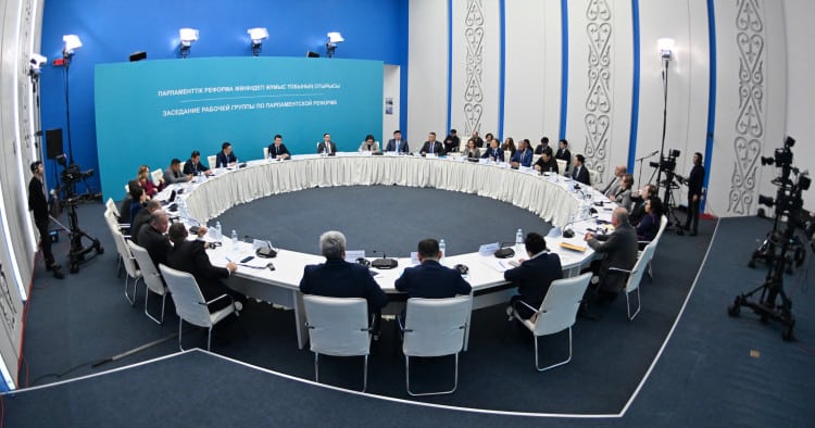 Обсуждены полномочия Парламента в рамках конституционной реформы