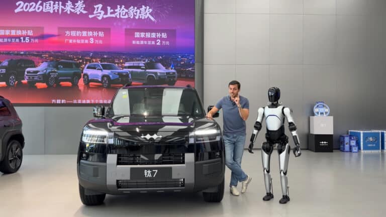 Автоэксперт раскрыл секрет популярности BYD Leopard 7 в Китае