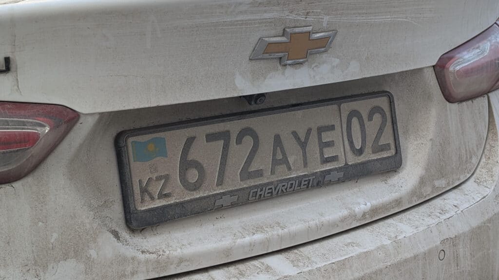 В МВД объяснили, почему провокационные номера на авто разрешены в Казахстане