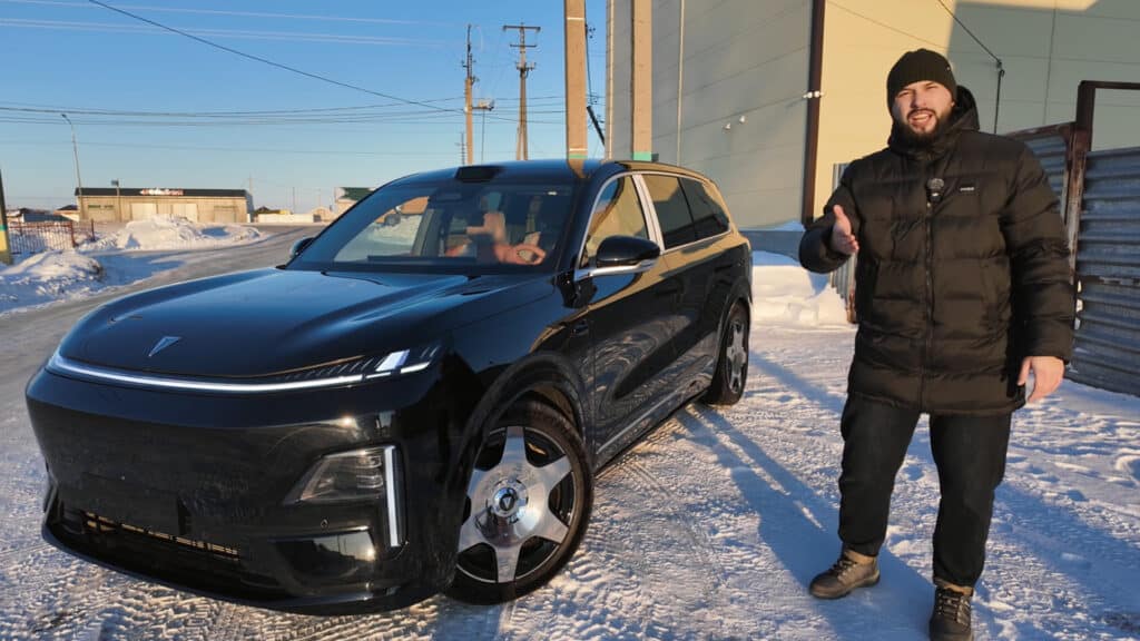 Костанайские блогеры сравнили Deepal S09 с конкурентом Li L9