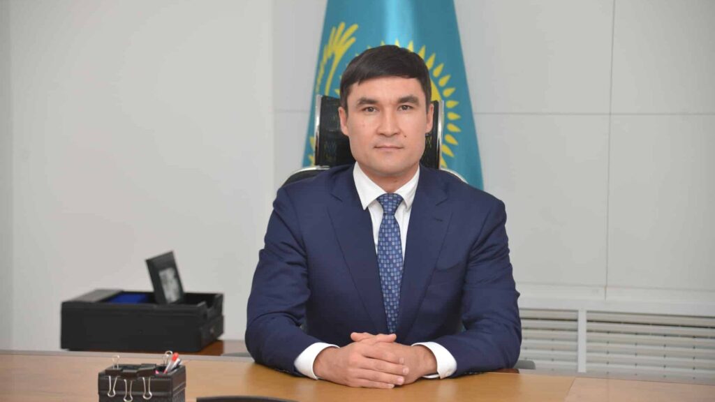 Серик Сапиев