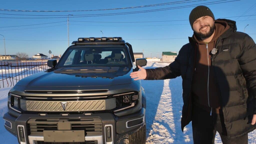 Гибридный Deepal G318 за 17 млн тенге бросает вызов Tank 300 и Defender