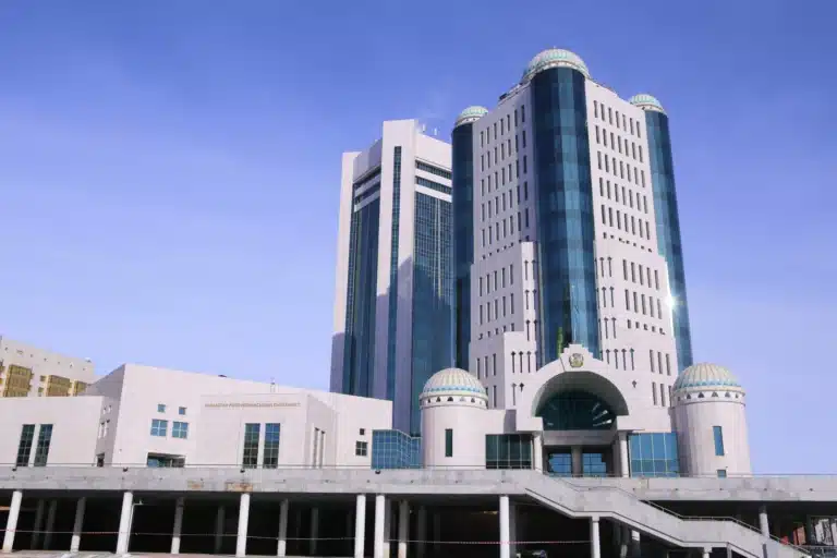 Президент Құрылтайды қандай жағдайда тарата алады