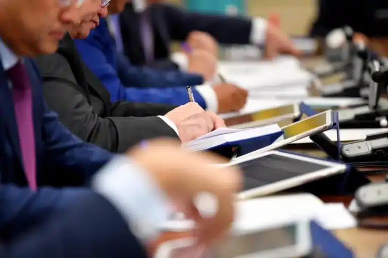 Қазақстанда мемлекеттік қызметкерлерге алғашқы жарнасыз ипотека беру ұсынылды