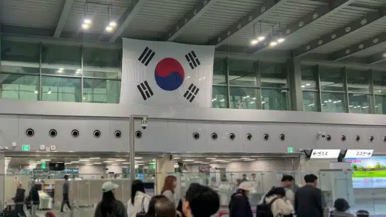 Кореяда заңсыз жүрген қазақстандықтарға елге қайтуға соңғы мүмкіндік берілді