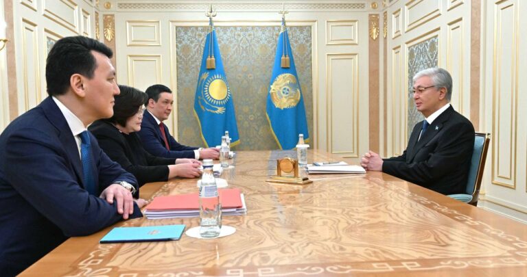 Токаев ознакомился с результатами работы Конституционной комиссии