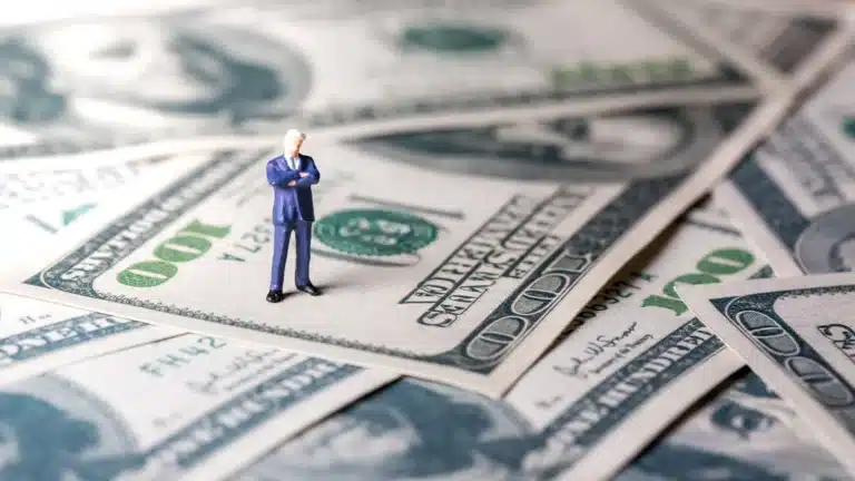 Қазақстандағы ең бай адамдар (инфографика)