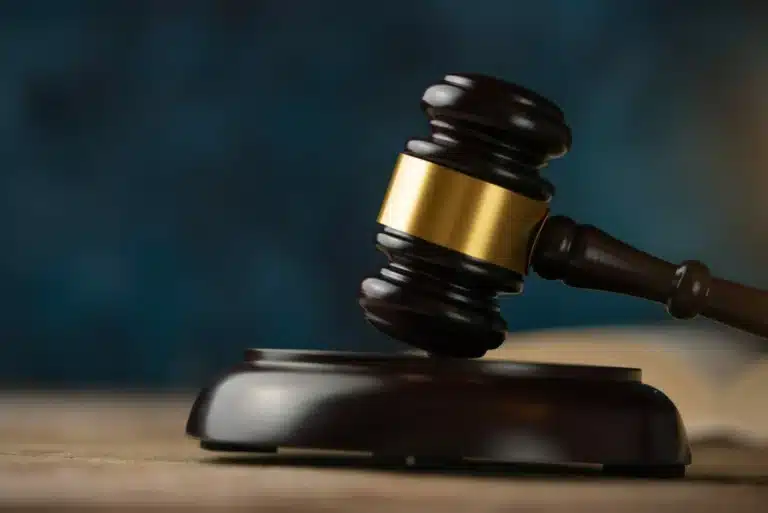 Есірткі сатқаны үшін сотталған Орал тұрғыны босатылды: шығынды мемлекет өтейді