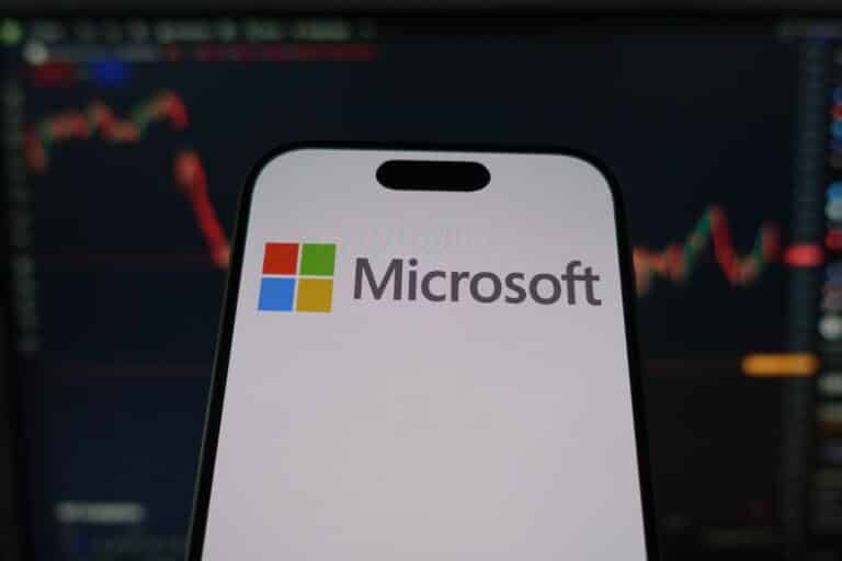 Главное к утру: обвал Microsoft, кто возглавит ФРС, биткоин ищет «дно»