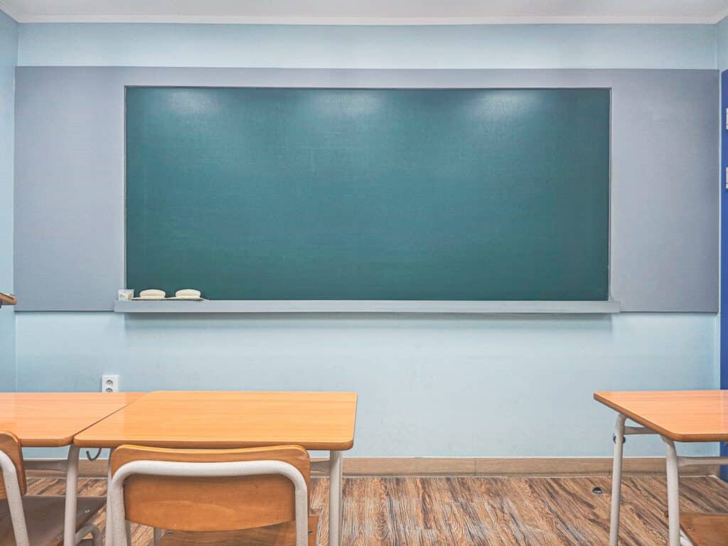 Китай построит в Казахстане колледж