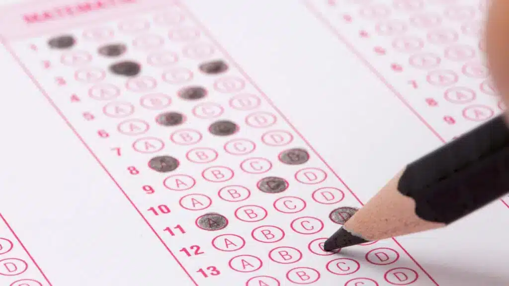 Ақтөбелік мұғалім ҰБТ баллын сатқан