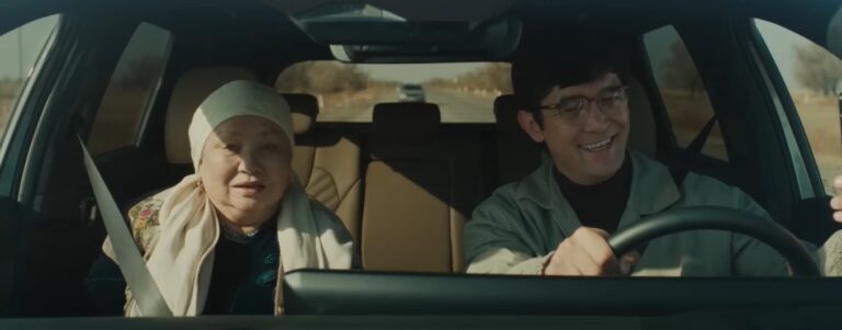 «Құшақташы мама» фильмі кинопрокат көшін бастады