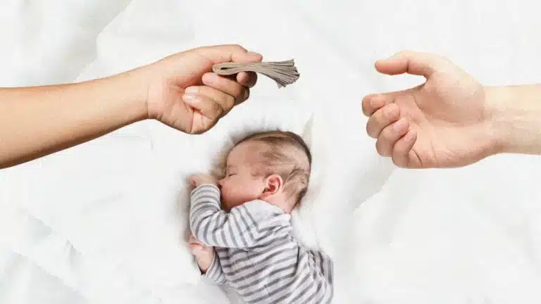 Қазақстанда суррогат аналардың шетел азаматтарына бала тууына тыйым салынбақ