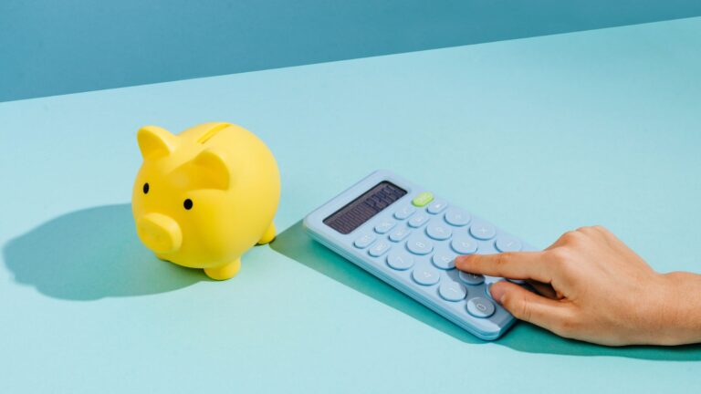 Как научить дошкольника разумно обращаться с деньгами