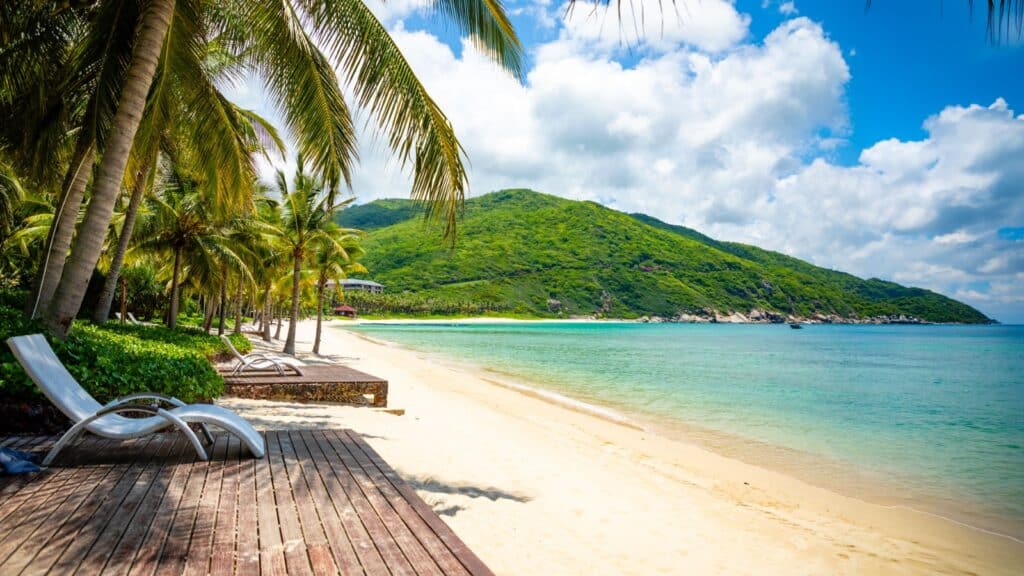 gid-po-khaynanyu-kogda-ekhat-i-chto-posmotret