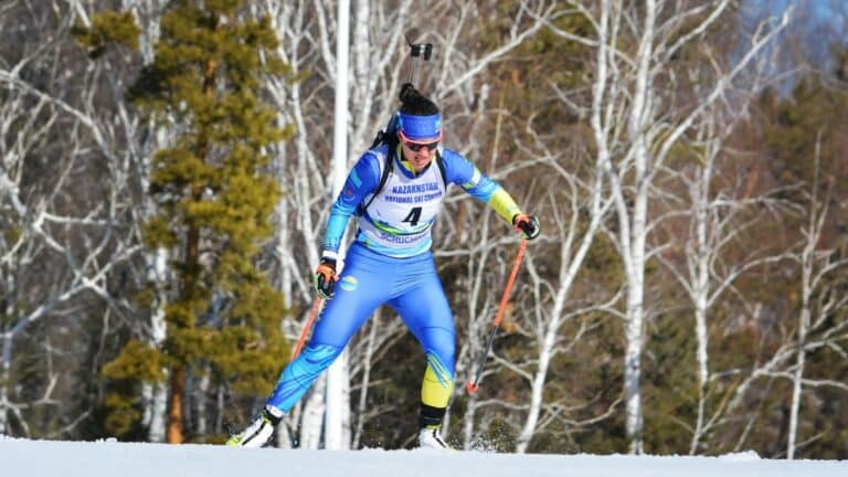 Женская сборная Казахстана не добралась до финиша эстафеты на ЭКМ в Рупольдинге