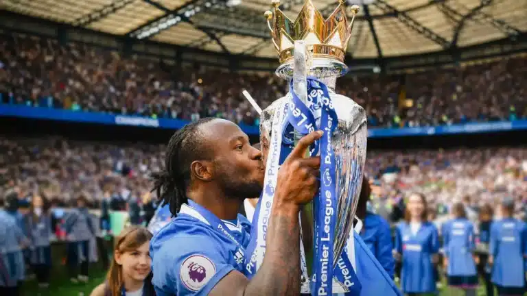 «Челсидің» бұрынғы ойыншысы Виктор Мозес «Қайсар» футбол клубына ауысты