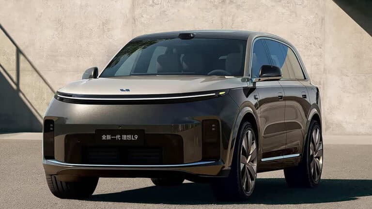 Li Auto обновляет флагман L9 по-крупному и поднимает цену