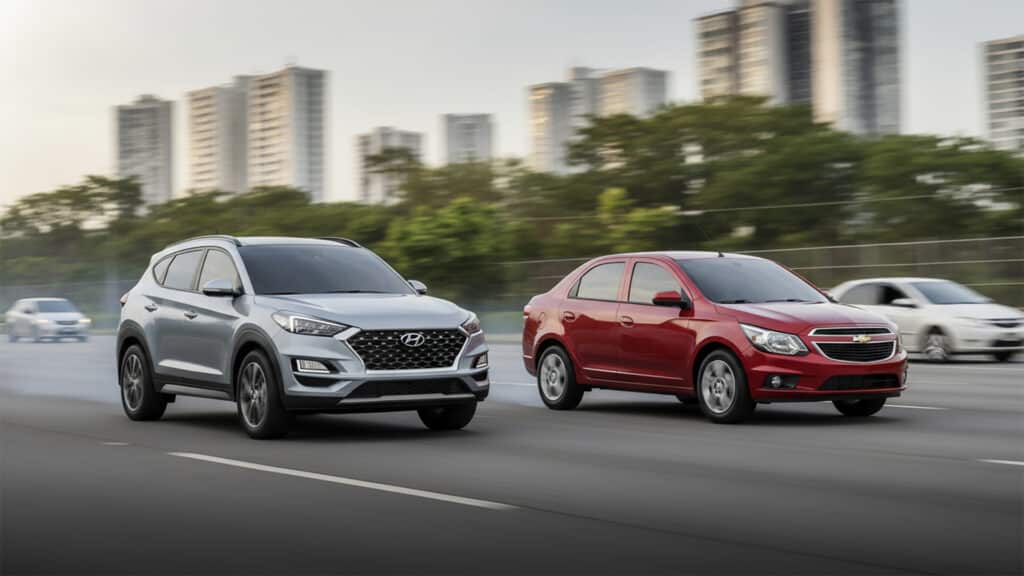В январе Hyundai Tucson так и не смог догнать Chevrolet Cobalt по популярности