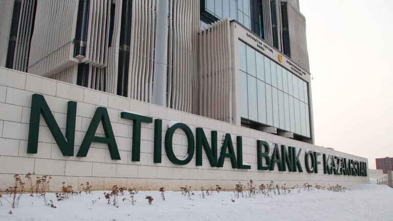 Глава Нацбанка пообещал Токаеву инфляцию ниже 10% к концу года