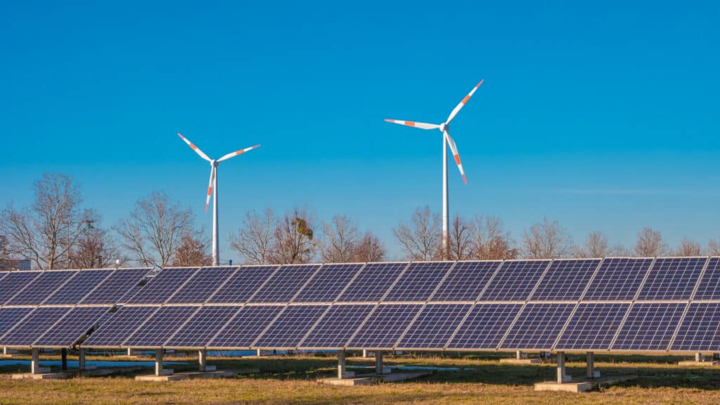 В Казахстане предсказали снижение цен на зеленую энергию/shutterstock, бильд-редактор: Серикжан Ковланбаев