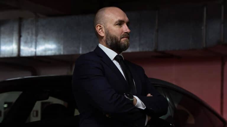 Эксперт объяснил, почему премиальные авто покупают не ради экономии