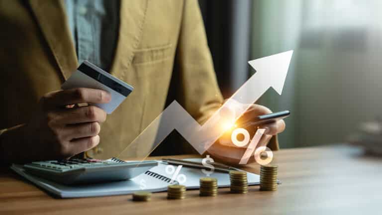 Повышение налогов в Казахстане привело к самому резкому подорожанию услуг с 2019 года