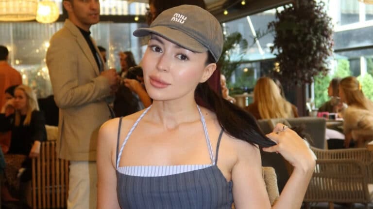 Жена Нурлана Сабурова выложила фото после задержания мужа в аэропорту