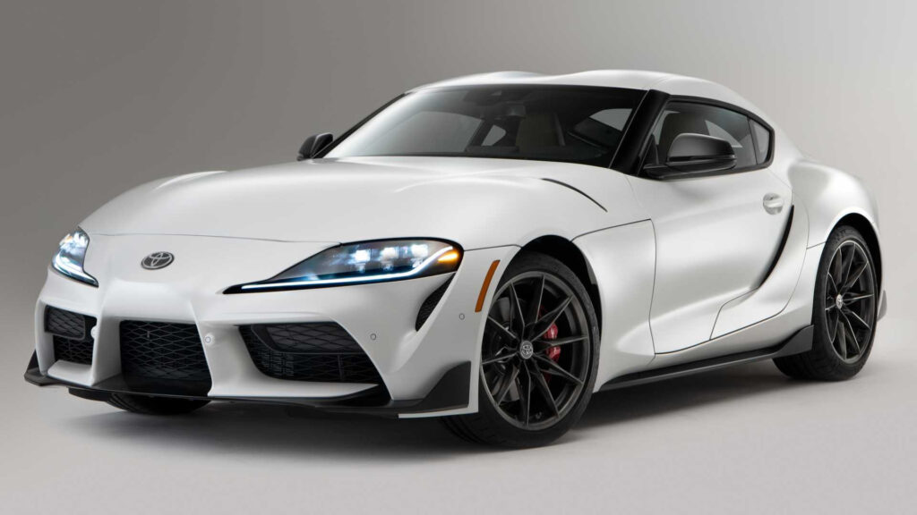 Легендарная Toyota Supra прощается с двигателями BMW, чтобы стать еще мощнее