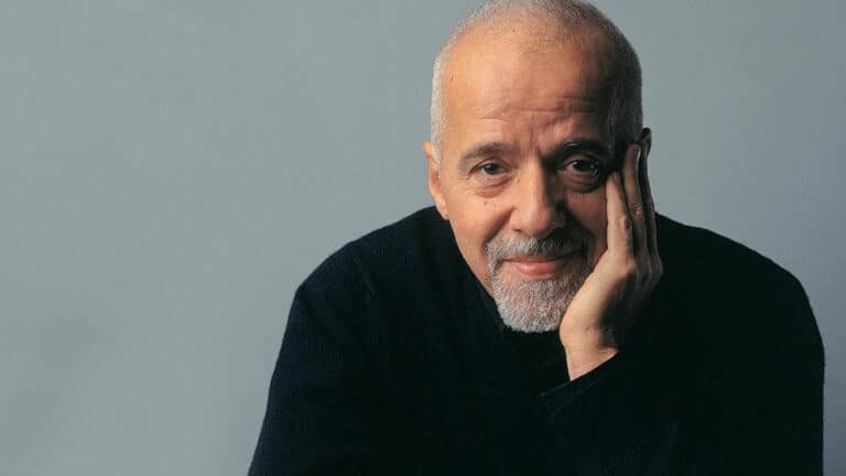 Бразильский писатель Пауло Коэльо удивил подписчиков кадрами из Казахстана