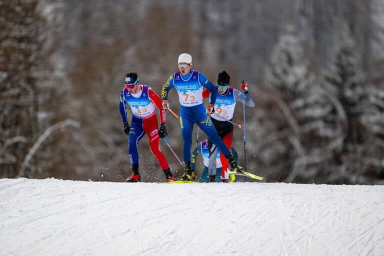 Казахстанские лыжники Муратбеков и Башмаков не финишировали в марафоне на ОИ-2026