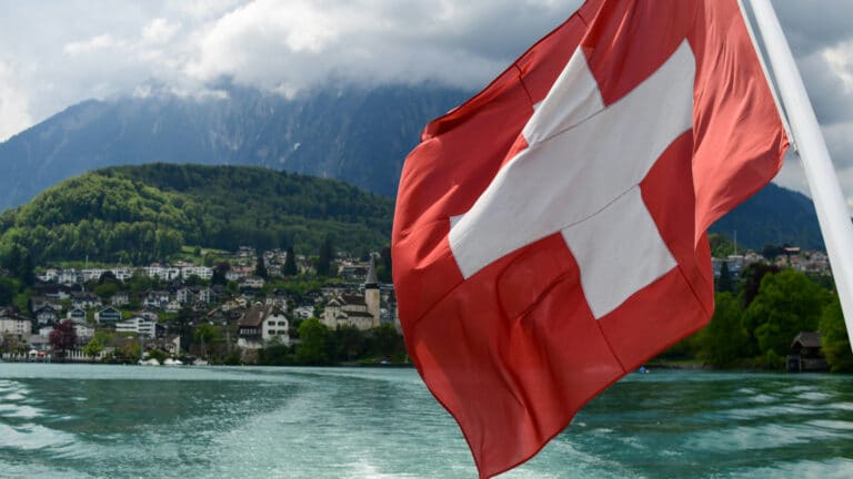 Численность населения хотят ограничить в Швейцарии