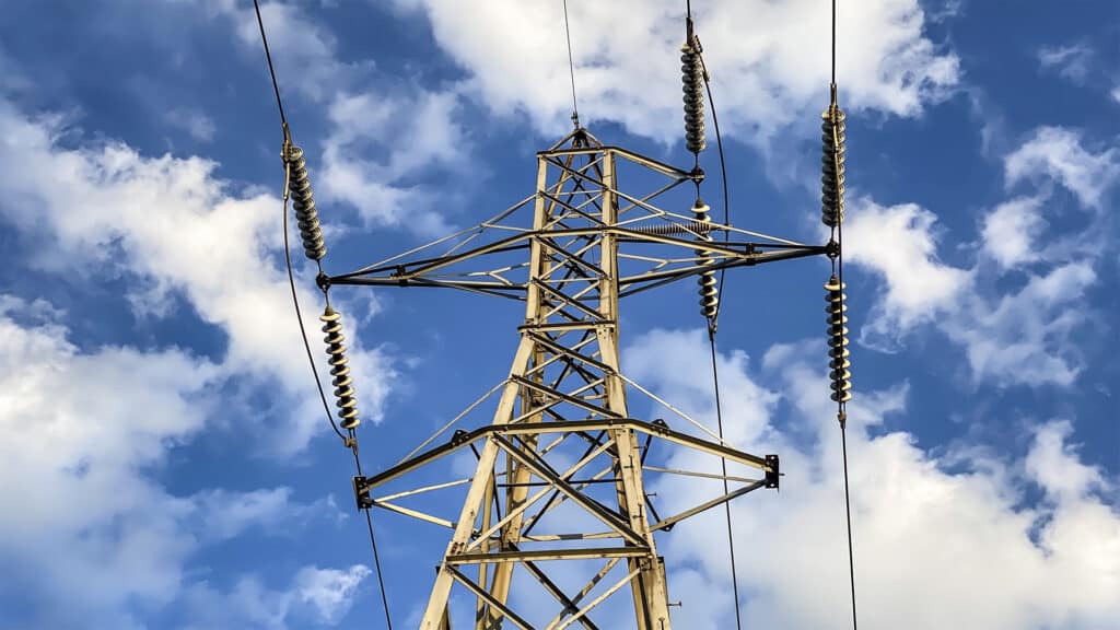 Прекрасен наш союз: Казахстан покупает электроэнергию у России в шесть раз дороже, чем у Кыргызстана/shutterstock, бильд-редактор: Дастан Шанай