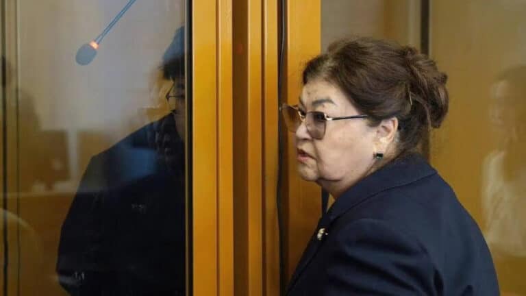 Спор на 1,4 млрд тенге между матерью Бишимбаева и застройщиками прекращен