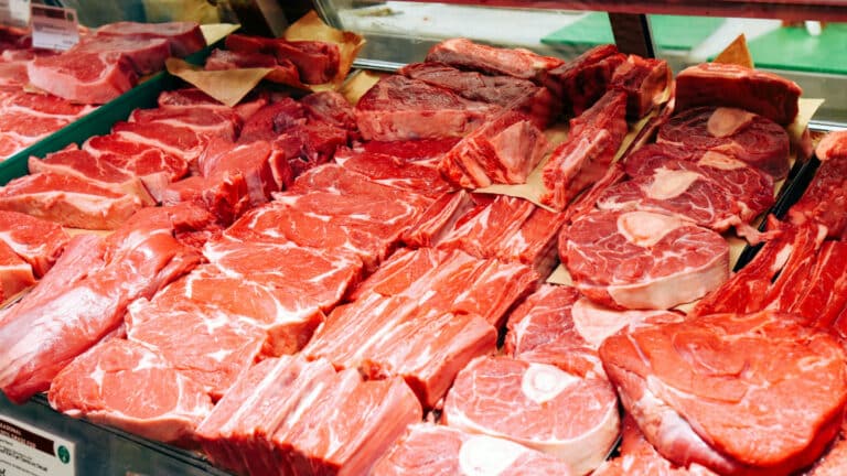 Мясо в Казахстане оказалось дороже, чем в ряде стран Европы