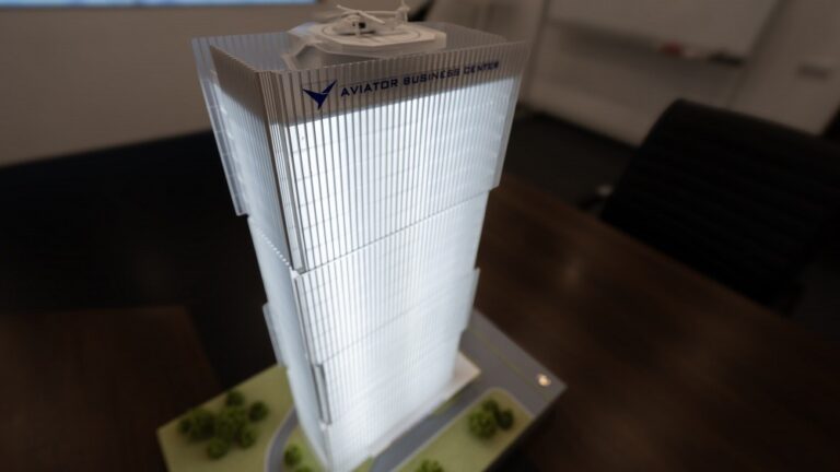 Бішкек орталығында тікұшақ алаңы бар 25 қабатты бизнес-орталық салынады