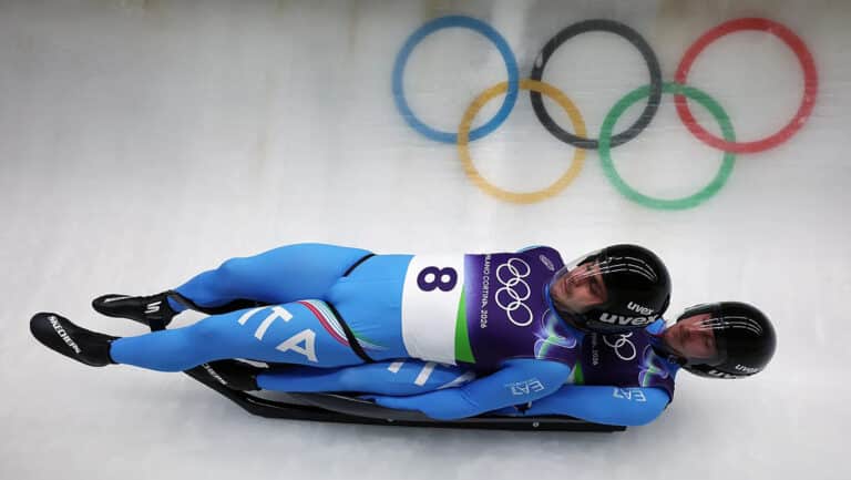 Италия съездила в санях за золотом, Алльмен уже трехкратный – ОИ-2026, 11 февраля