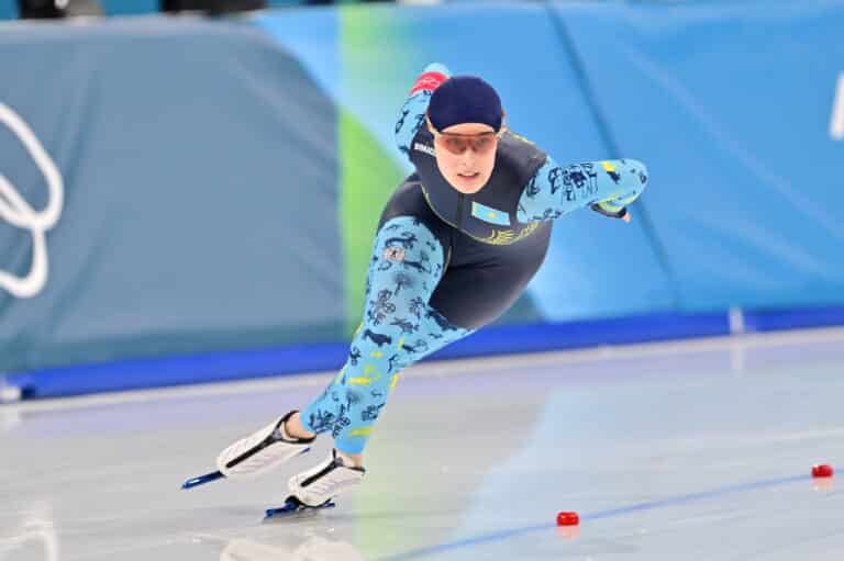 Конькобежки Силаева и Ильященко показали 18-й и 29-й результат в спринте на ОИ-2026