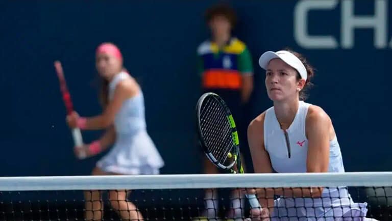 Данилина с Крунич проиграли в полуфинале теннисного турнира в Дубаи