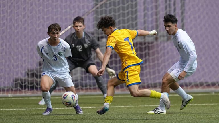 Казахстан уступил Узбекистану 3-е место на Кубке развития в Минске