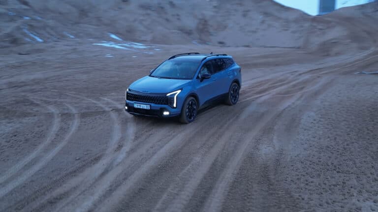 Блогер протестировал обновленный Kia Sportage и показал главные изменения