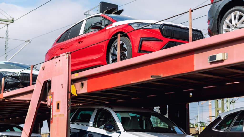 Казахстан пытался, но не смог отстоять квоту на льготный ввоз электромобилей