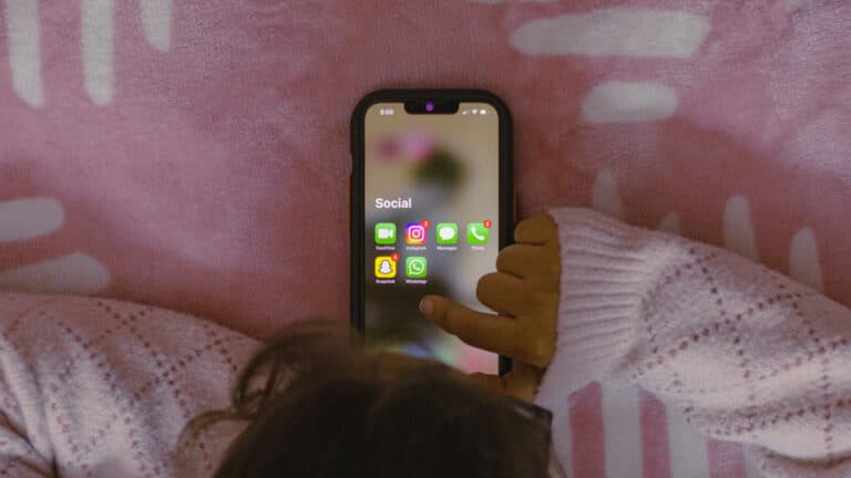 Как соцсети влияют на систему вознаграждения — правда ли мы «подсаживаемся»?